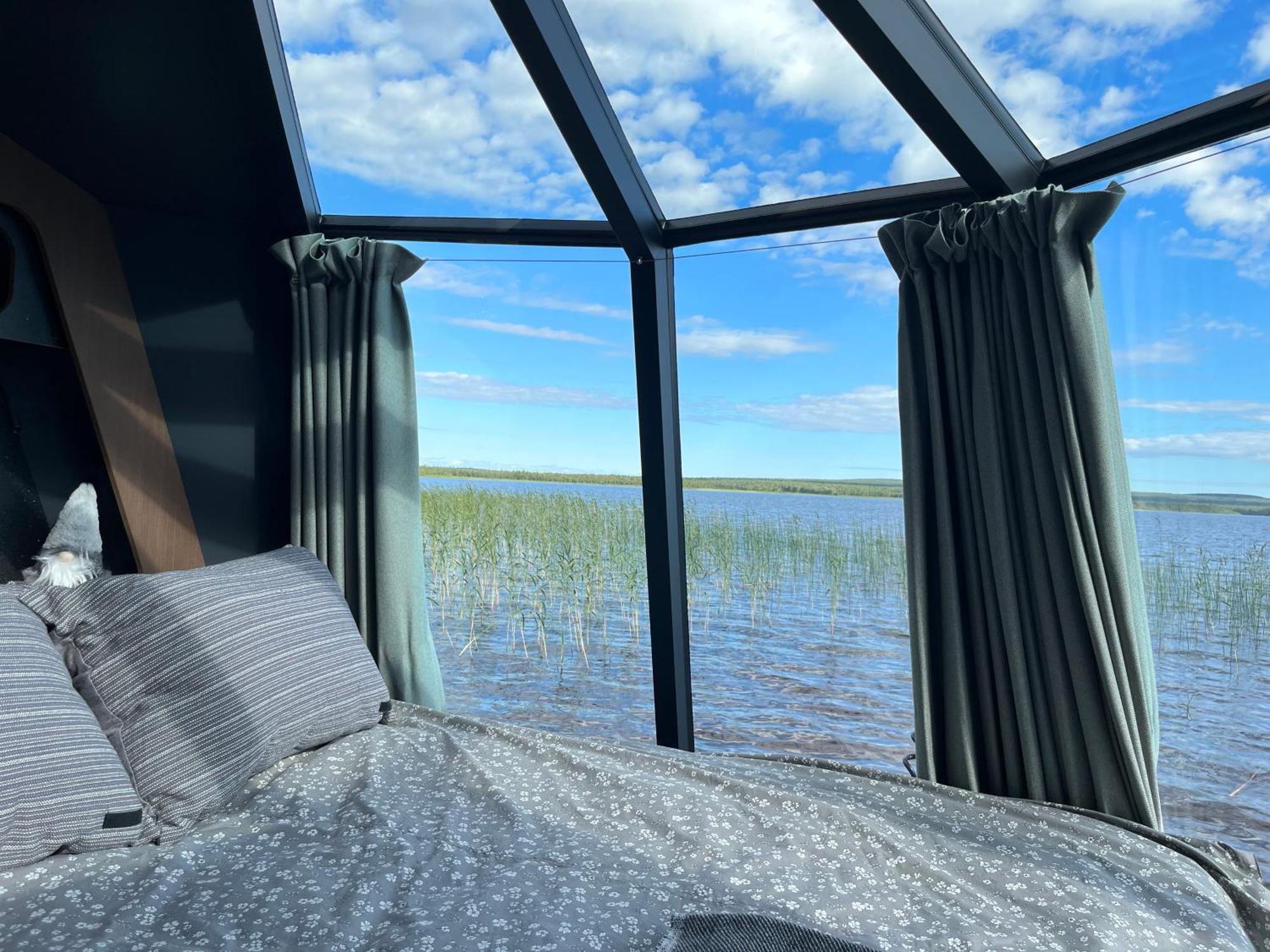 Vikajaervi Lake View Experience Igloos Rovaniemi Exterior photo