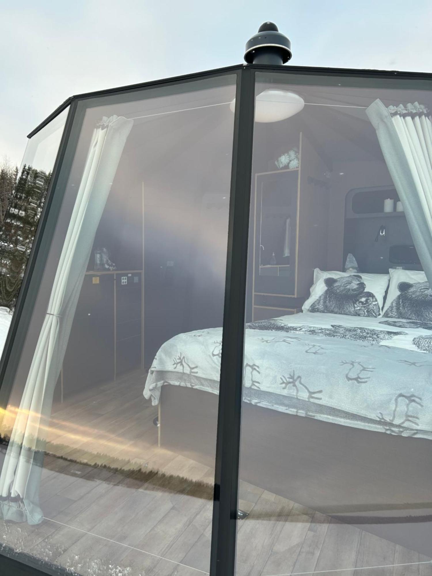 Vikajaervi Lake View Experience Igloos Rovaniemi Exterior photo